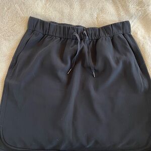 Lululemon black drawstring skirt.